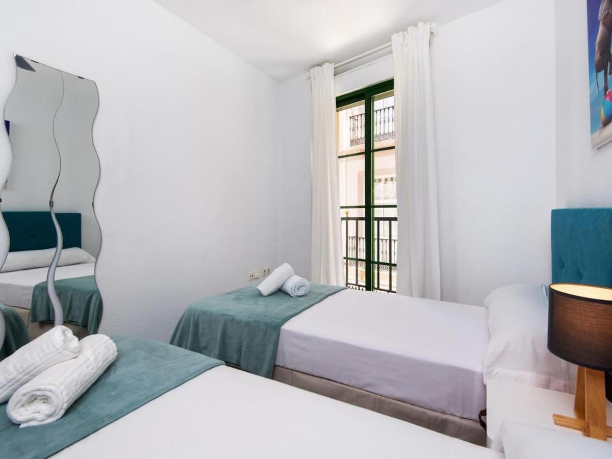 Rosaleda Center Apartment مالقة المظهر الخارجي الصورة